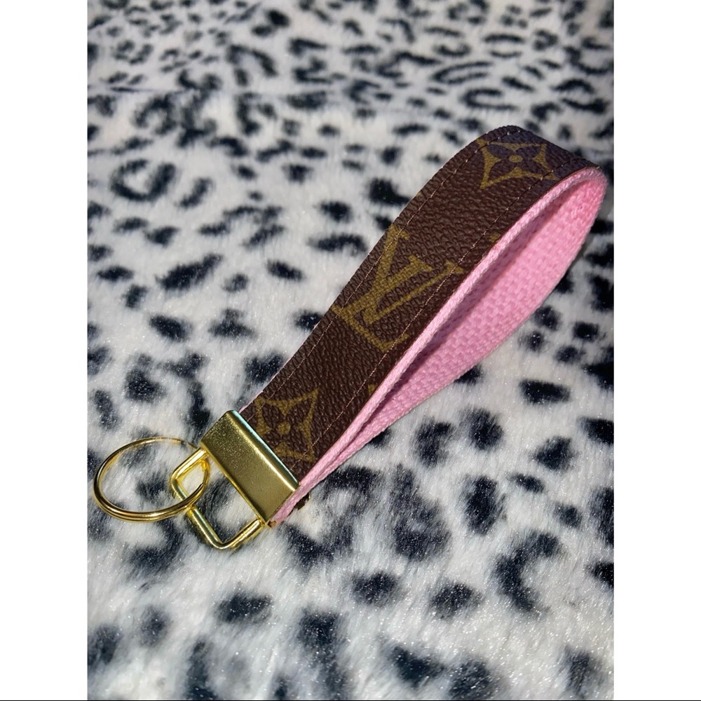 ✨Louis Vuitton✨ ☆ Keychain ☆